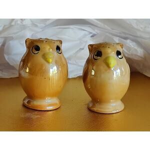 Vintage Ceramic Owl Salt And Pepper Shakers Japan